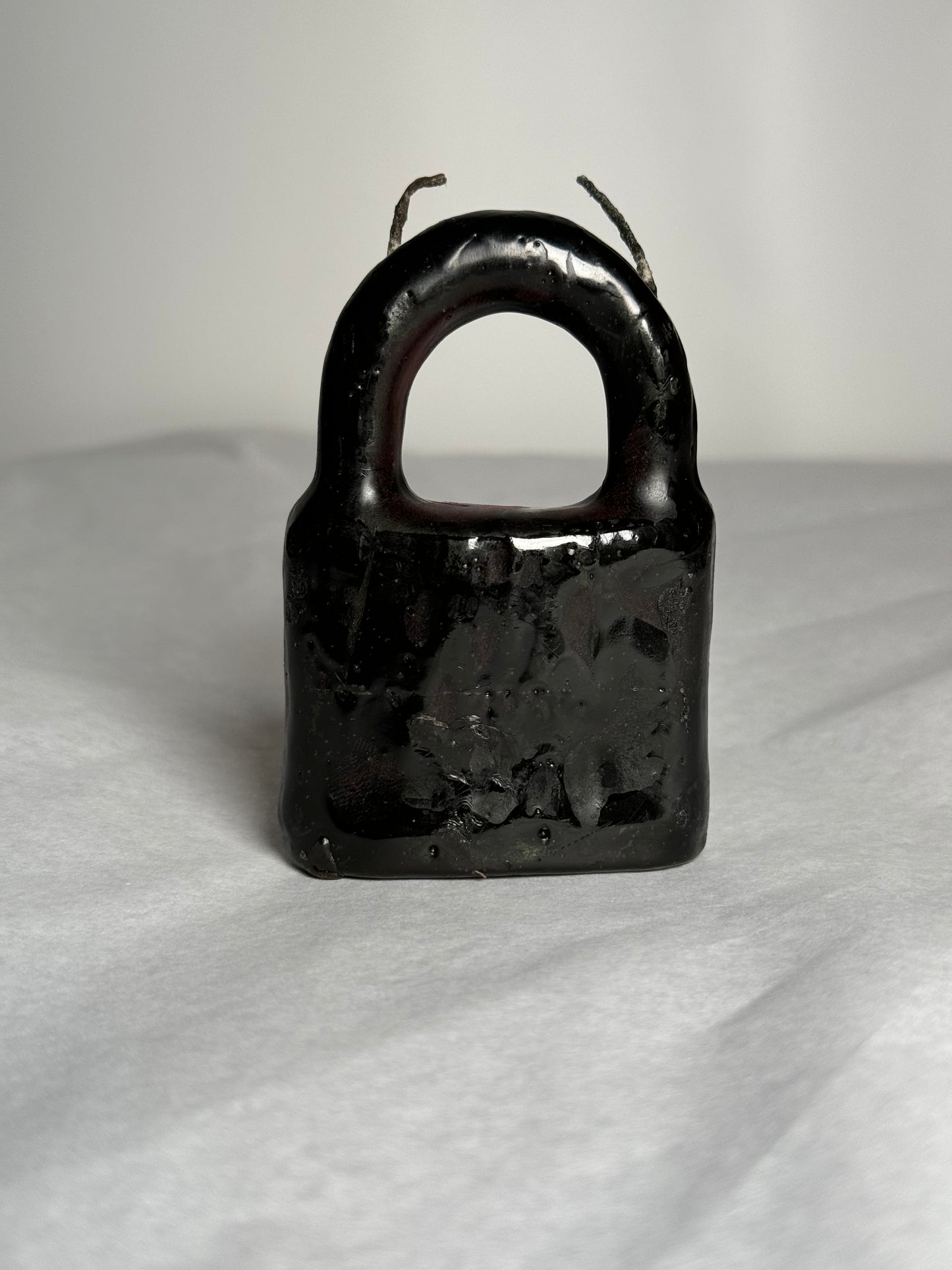 Black Lock Candle