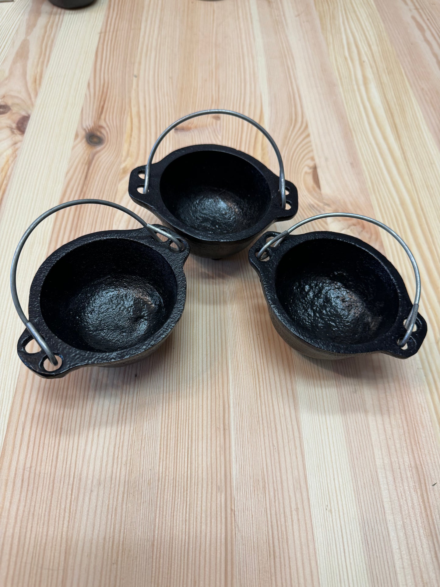 Cast Iron Cauldron- Small